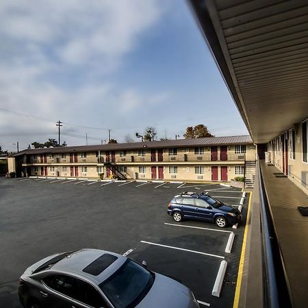 Days Inn By Wyndham Portland Central Kültér fotó