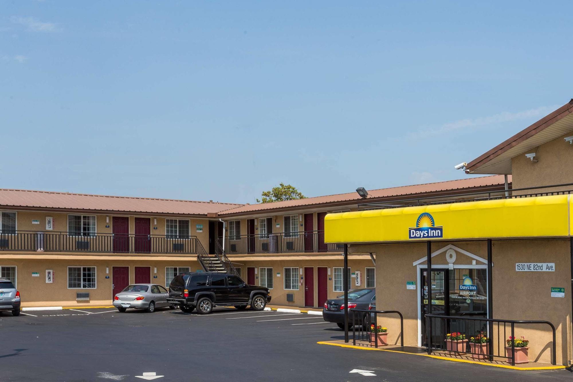 Days Inn By Wyndham Portland Central Kültér fotó
